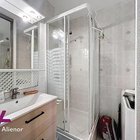 T2 4 Pers Avec Terrasse A Vieux-boucau - Fr-1-857-70